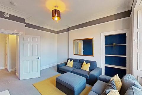 3 bedroom flat to rent, Roseburn Place, Edinburgh, EH12