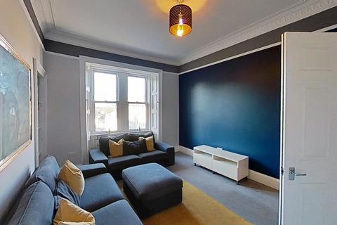 3 bedroom flat to rent, Roseburn Place, Edinburgh, EH12