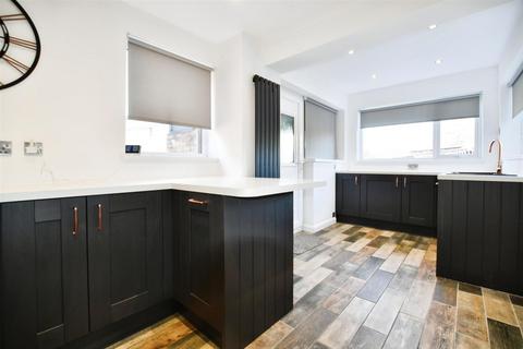 25 Antholme Close, Sutton On Hull, Hull, HU7 4XX