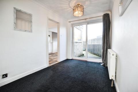 25 Antholme Close, Sutton On Hull, Hull, HU7 4XX