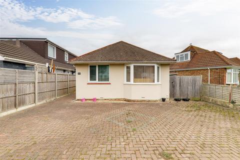 37 Cecil Road, Lancing, BN15 8HP