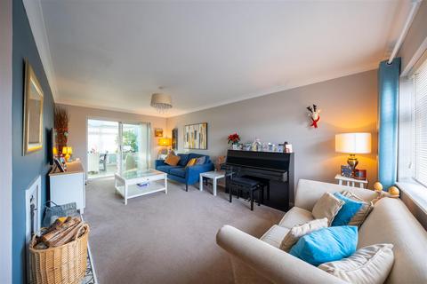 3 bedroom semi-detached house for sale, Ethelbert Road, Dartford