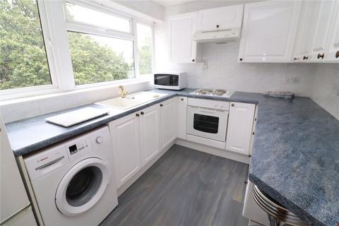 6 Kempton Close, Erith, DA8 3SR