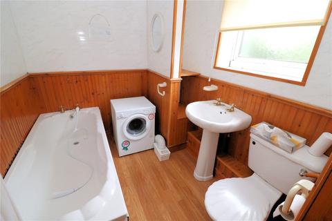 6 Kempton Close, Erith, DA8 3SR