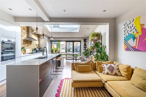 11 Colmer Road, London, SW16 5LA
