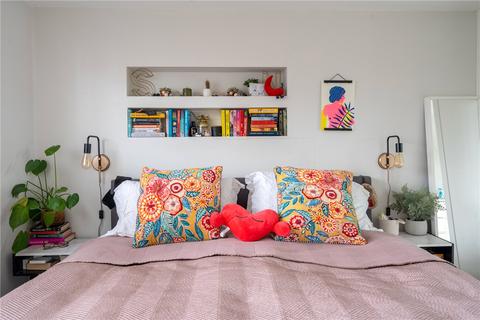 11 Colmer Road, London, SW16 5LA