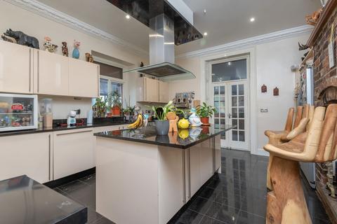 6 bedroom detached house for sale, Greenfield House, Market Street, Heckmondwike, WF16