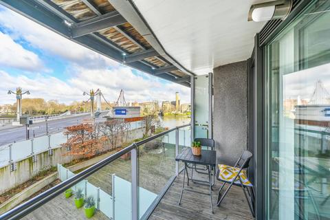 1 bedroom flat for sale, Queenstown Road, Battersea, London, SW11