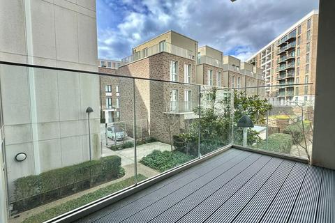 2 bedroom apartment for sale, Liner House, Royal Wharf Walk, London E16