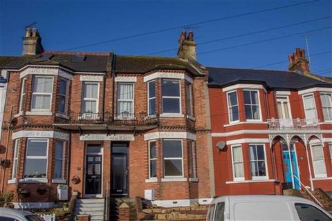 Studio for sale, Fort Road, Newhaven
