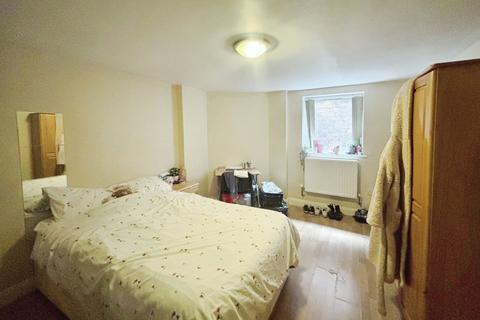 4 bedroom terraced house to rent, Davenport Avenue, Manchester, Greater Manchester, M20