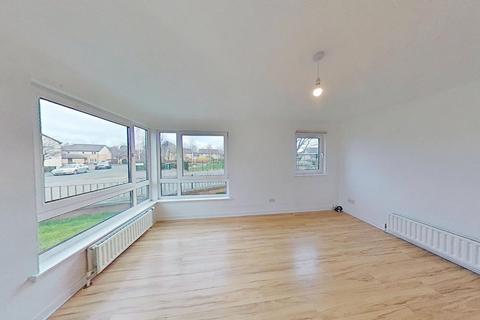 3 bedroom semi-detached house to rent, Niddrie Mains Drive, Edinburgh, Midlothian, EH16