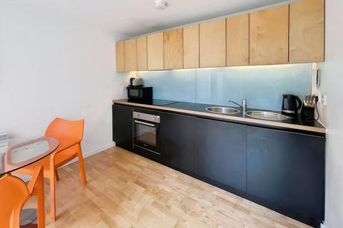 1 bedroom flat to rent, Saxton, The Drive, Leeds, Yorkshire, LS9