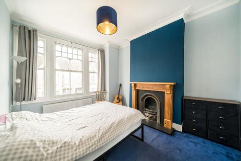 3 bedroom maisonette for sale, Tynemouth Road, Mitcham CR4
