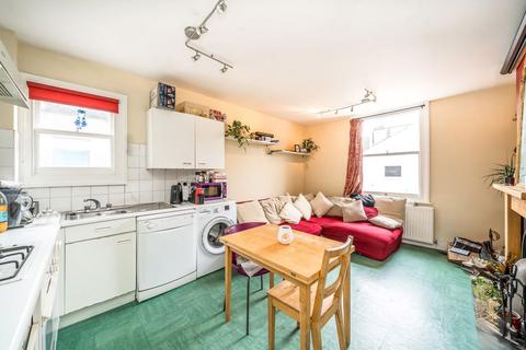3 bedroom maisonette for sale, Tynemouth Road, Mitcham CR4