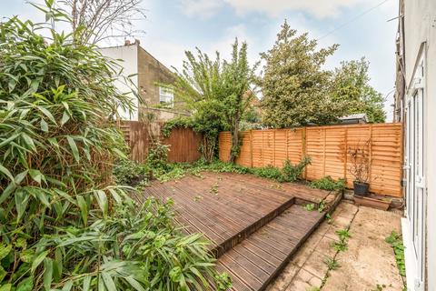3 bedroom maisonette for sale, Tynemouth Road, Mitcham CR4