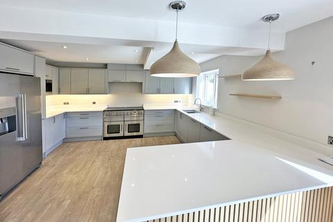 undefined, Brighton Road, Sway, Lymington, Hampshire, SO41