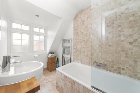32 Sunset Road, Herne Hill, London, SE5 8EA