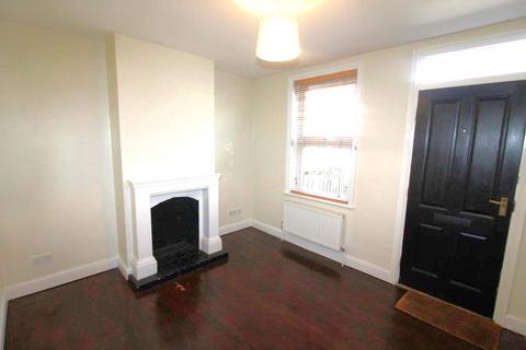 2 bedroom terraced house to rent, Pearce Road, Ipswich, IP3