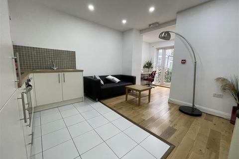 1 bedroom apartment to rent, Richmond Road, Cardiff