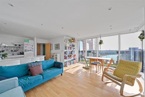 2 bedroom house for sale, Residence Tower, Woodberry Grove, N4