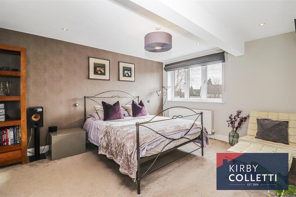 Main bedroom