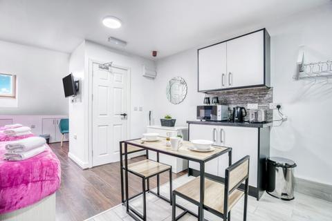 1 bedroom apartment to rent, Pershore Road, Stirchley B30