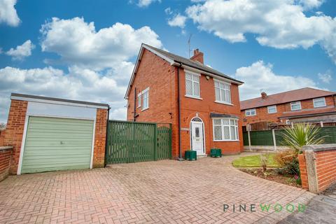 3 bedroom detached house for sale, Holbeck Street, Worksop S80