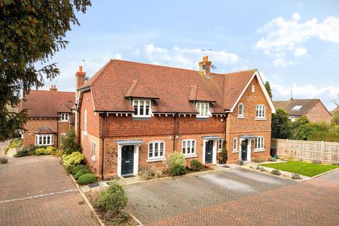 2 bedroom semi-detached house for sale, Old Julius Yard, Wrecclesham, Farnham, GU10
