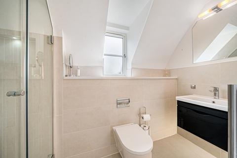 2 bedroom semi-detached house for sale, Old Julius Yard, Wrecclesham, Farnham, GU10