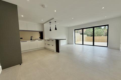 3 bedroom house for sale, Bournemouth Road, Ashley Cross, Poole, BH14