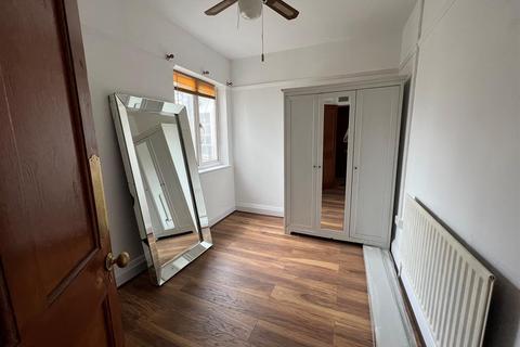2 bedroom apartment to rent, Park Mansions, Vivian Avenue, Hendon, London