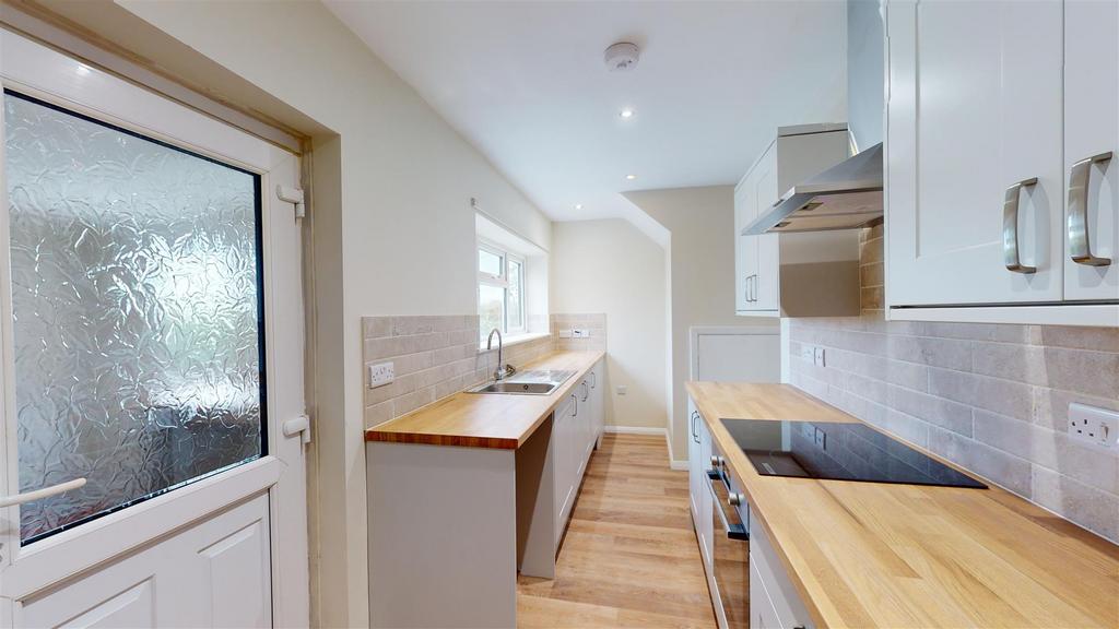 Betton Strange 6 Kitchen 1.jpg