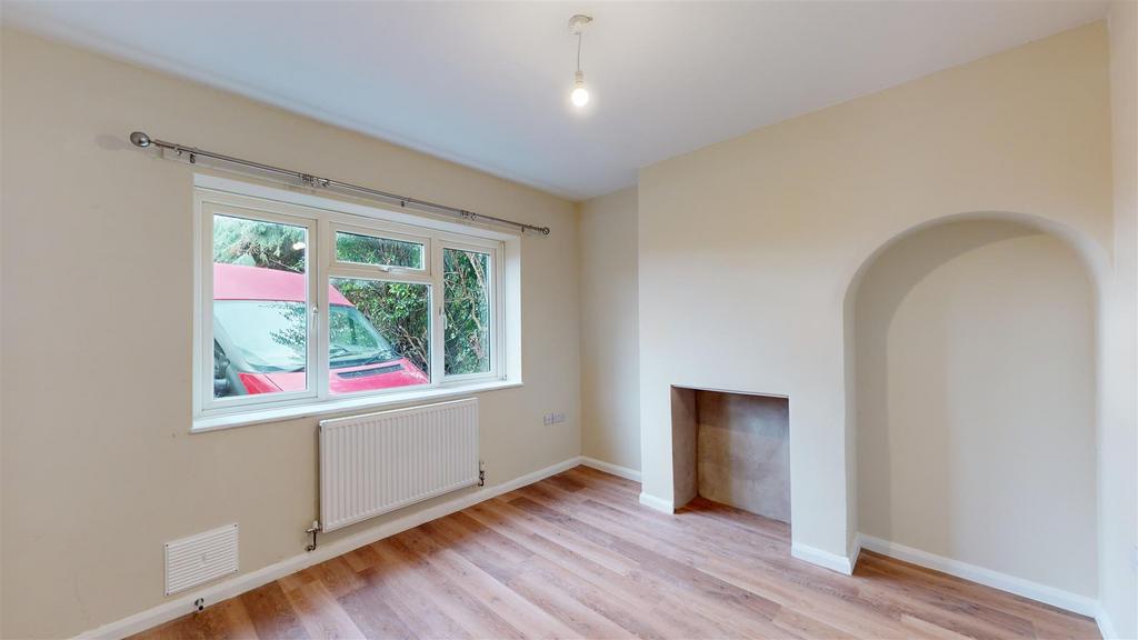 Betton Strange 6 Dining Room.jpg