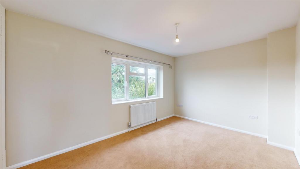 Betton Strange 6 Bedroom One.jpg