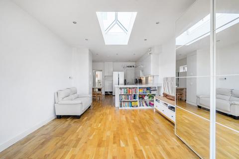 39 Bearfield Road, Kingston Upon Thames, KT2 5ET