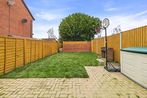 3 bedroom end of terrace house for sale, Redwind Way, Longlevens, Gloucester, GL2