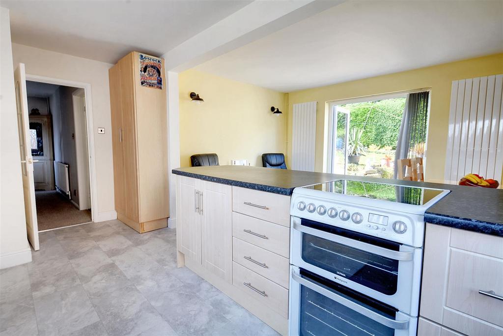 Open plan dining kitchen