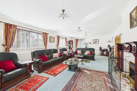 4 bedroom detached house for sale, Main Street, Billinge, WN5