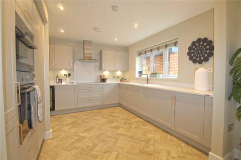 4 bedroom detached house for sale, Weavers Meadow, Trowbridge