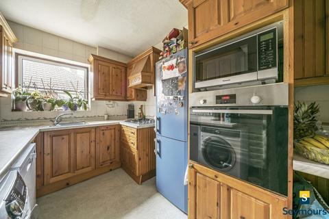 20 Envis Way, Fairlands, Guildford, GU3 3NH