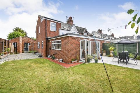 undefined, Derringham Avenue, Anlaby Common, Hull