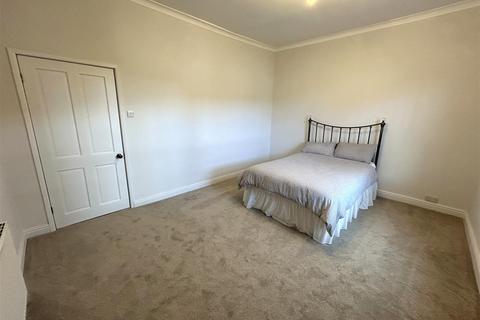 102 Hailgate, Howden, Goole, DN14 7SZ