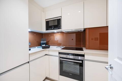 1 bedroom flat to rent, Bow Lane, St Pauls, London, EC4M