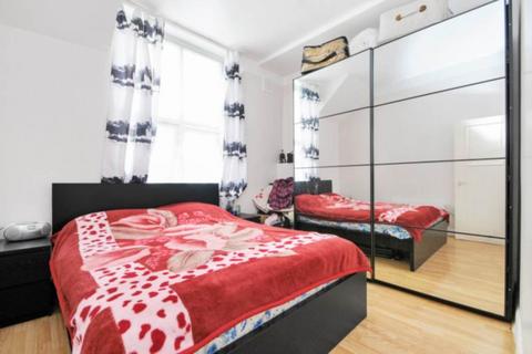 277a Uxbridge Road, London, W12 9DT