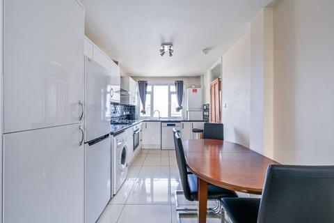 4 bedroom maisonette to rent, Mace Street, E2, Bethnal Green, London, E2