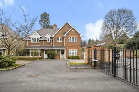 3 bedroom semi-detached house for sale, Badgers Copse, Camberley, Surrey, GU15