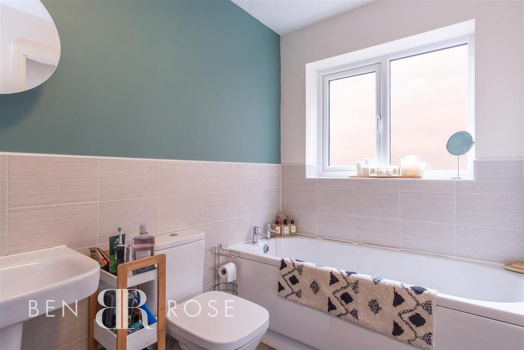 Master Ensuite