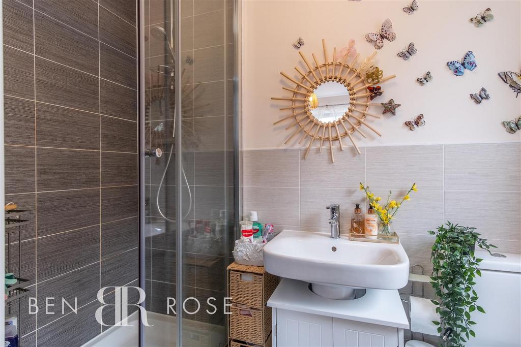 Bedroom Two Ensuite