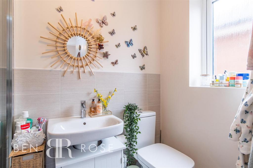 Bedroom Two Ensuite